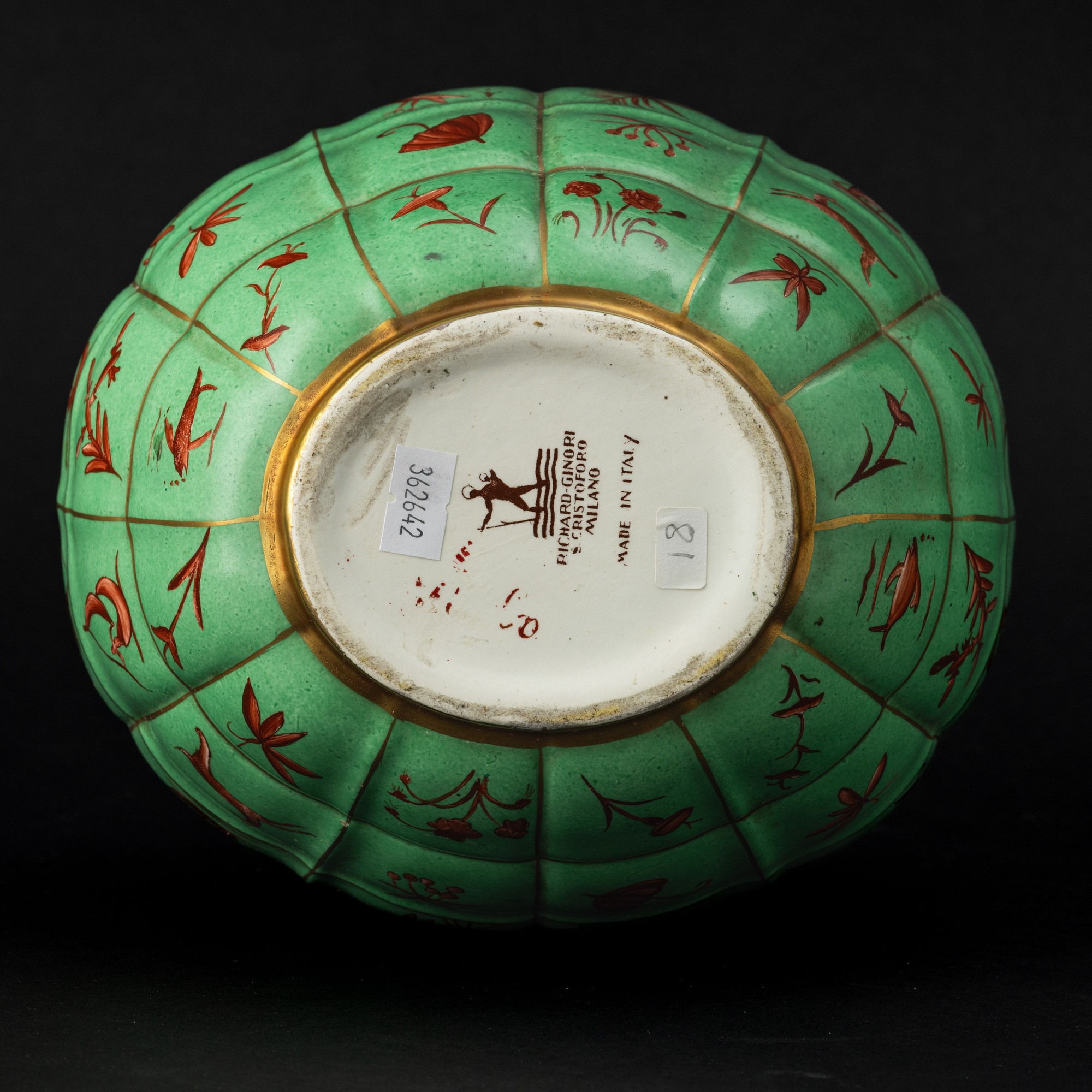 Gio Ponti - Vaso San Cristoforo (Milano, 1935 ca), terraglia a colaggio con decoro monocromo