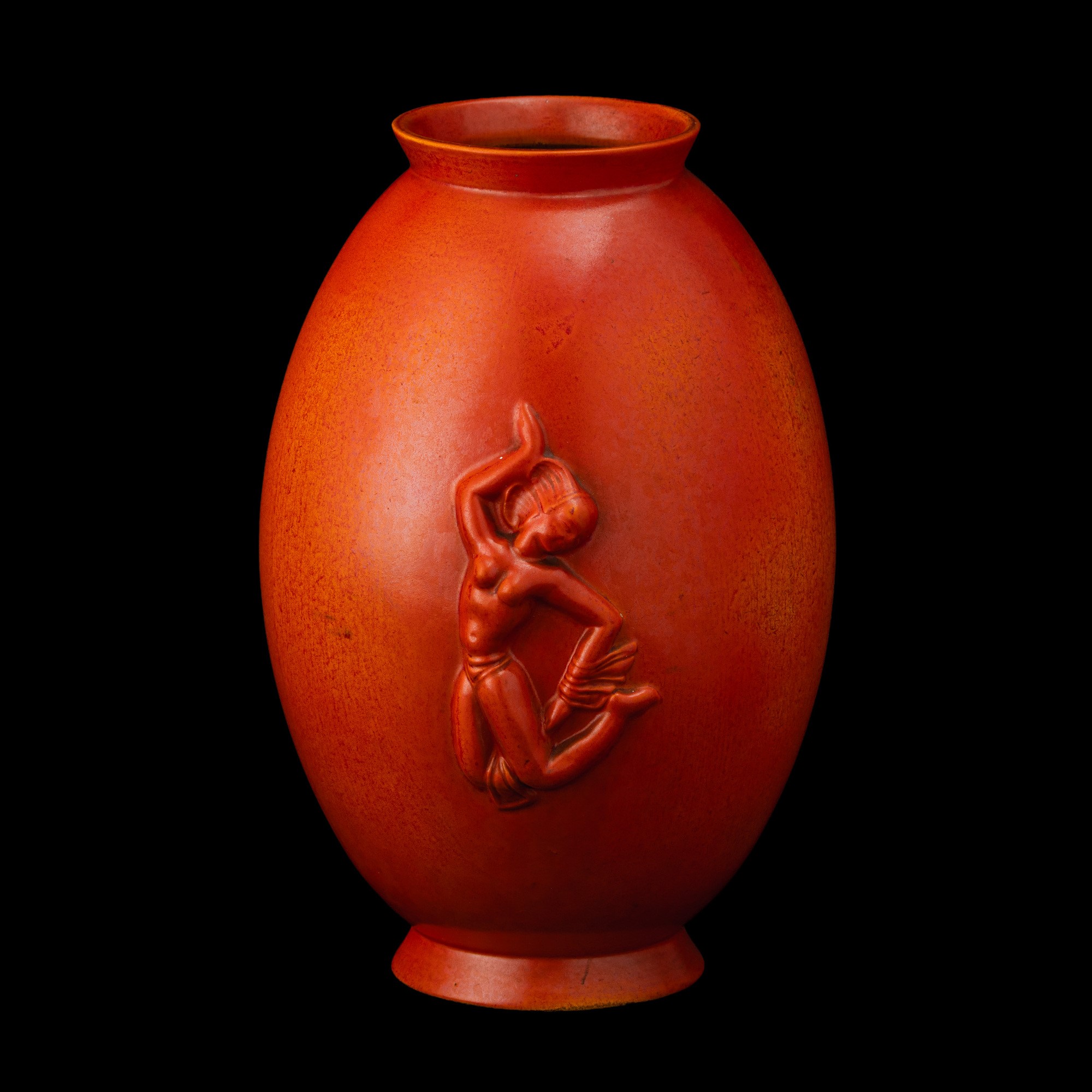 Angelo Biancini - Vaso a uovo con figura danzante in terraglia a colaggio, Laveno (1938 ca.)