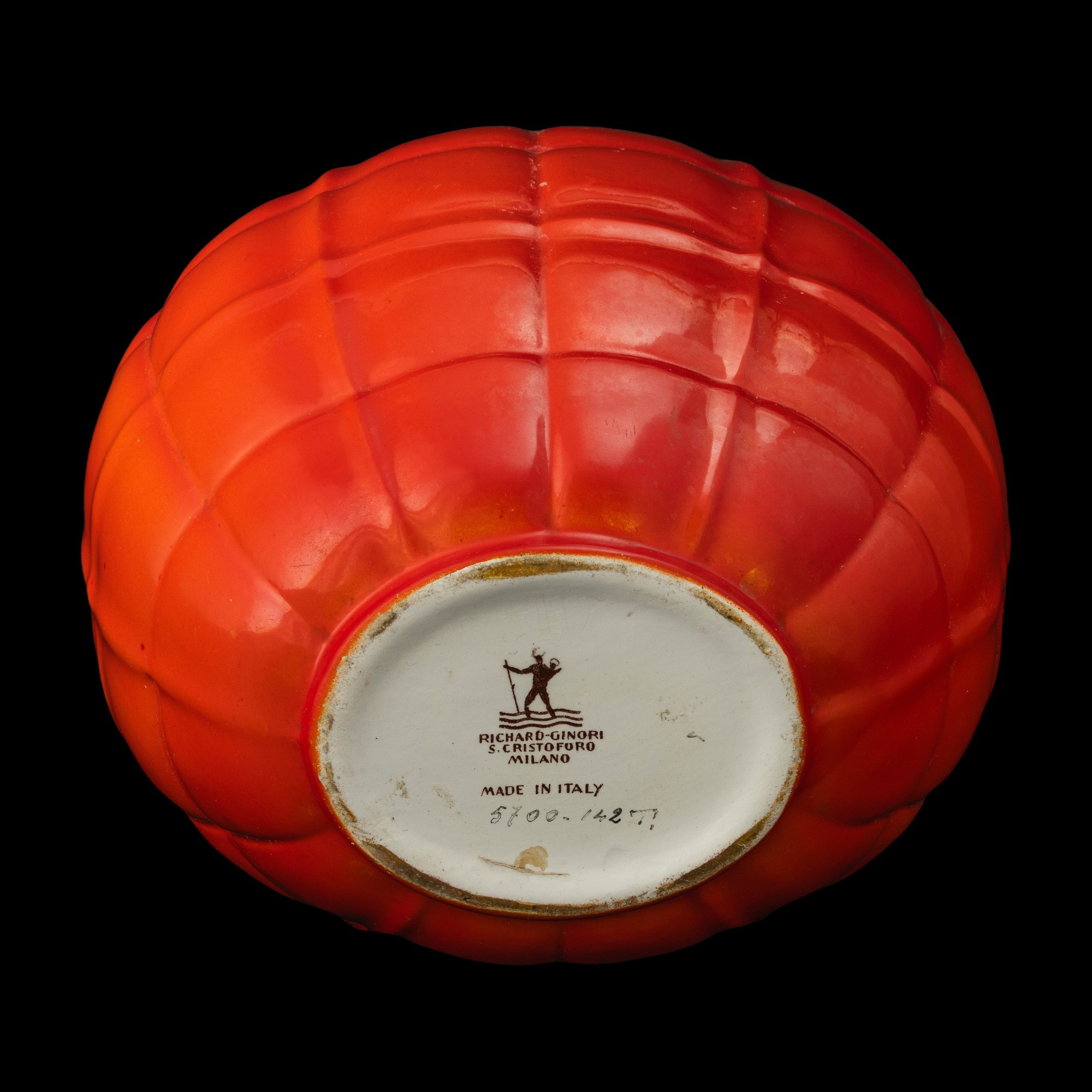 Gio Ponti - Vaso San Cristoforo (Milano), terraglia a colaggio a smalto arancione