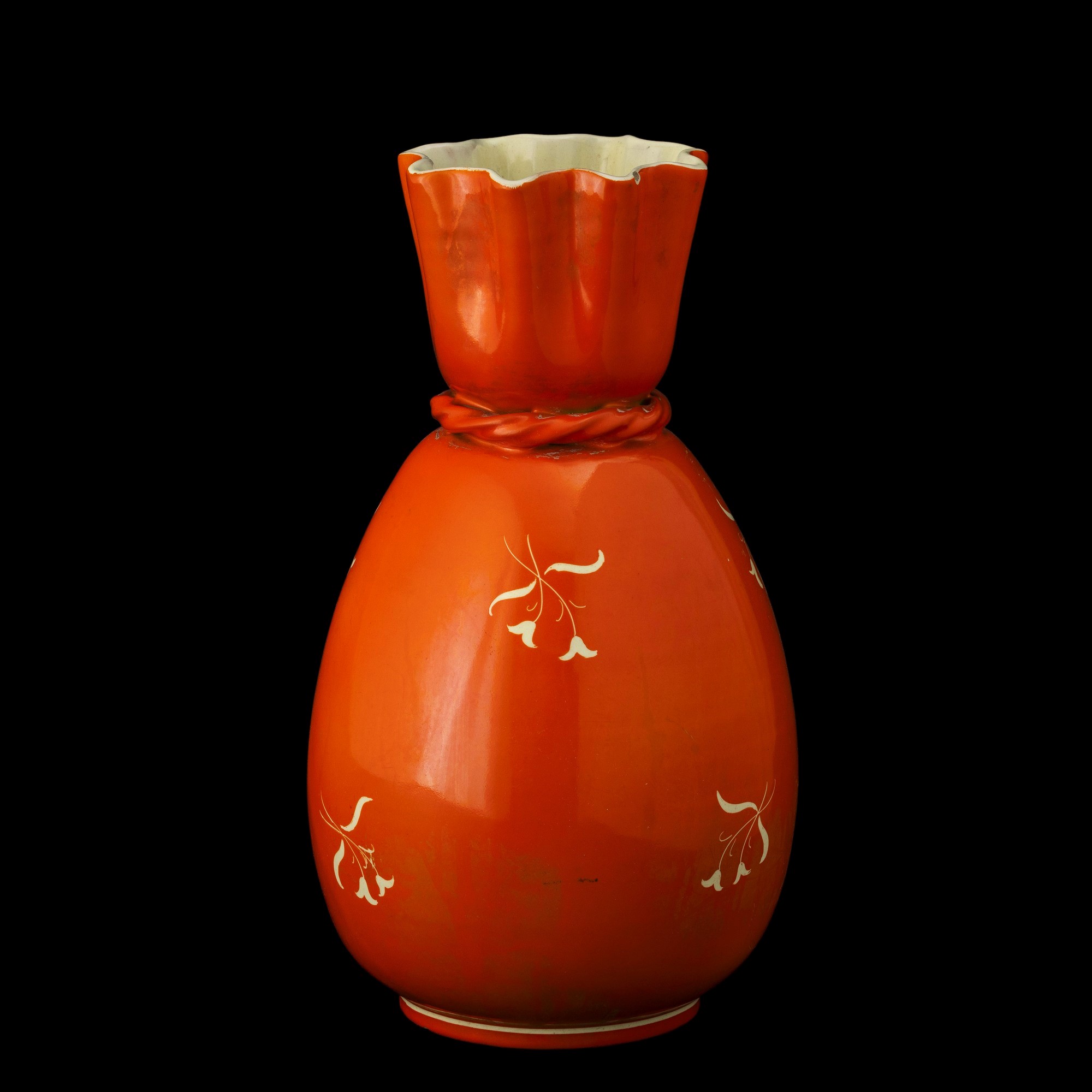 Rometti (?), Vaso a uovo con fiocco e bocca polilobata, ceramica smaltata (Umbertide, 1940 ca.)