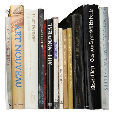 Libri e cimeli in stile Art Nouveau/Liberty, lotto di libri