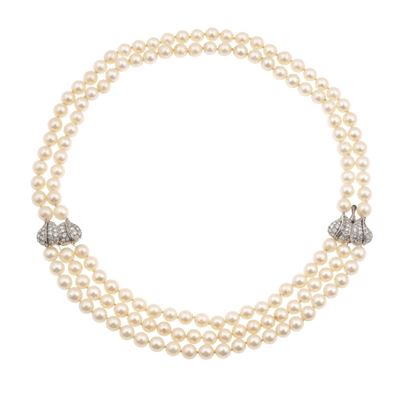 Collana a Più Fili con Perle Coltivate