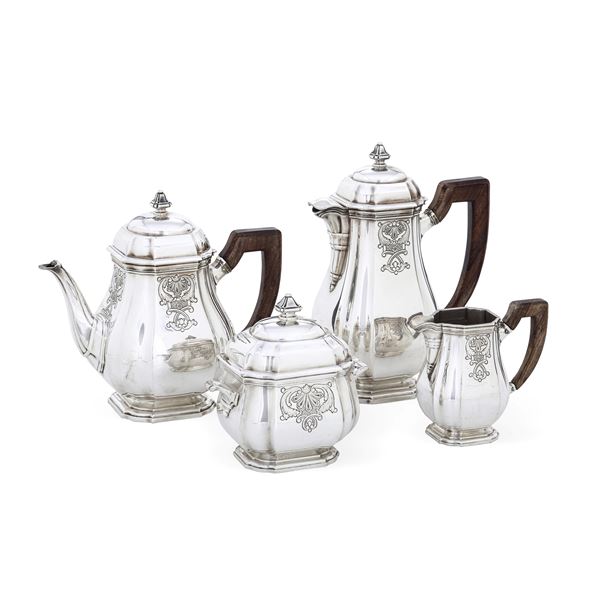 Servizio da tè e caffè. Belgio, XX secolo. Marchio R. Ruys entro rettangolo e marchio dell'argentiere R F inframezzate da martello