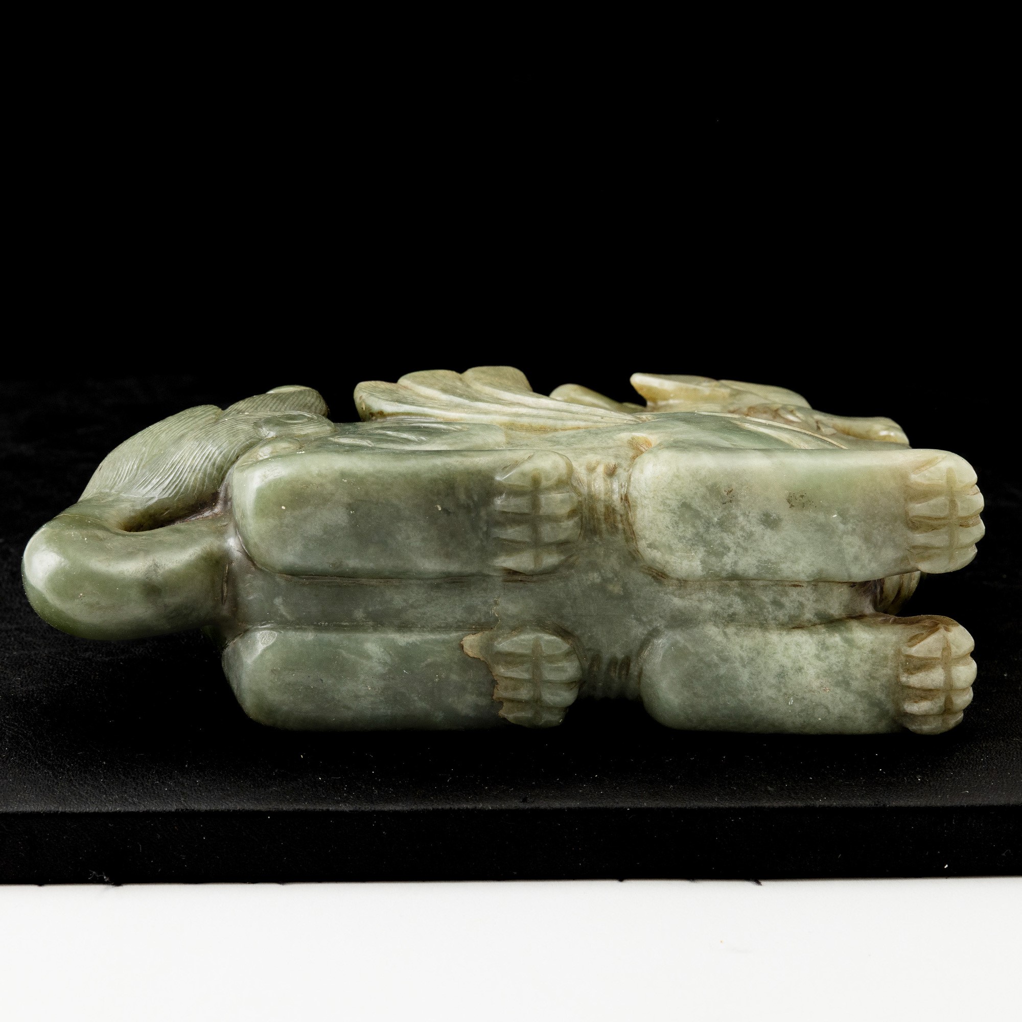 Cina, Dragone scolpito in giada verde (Dinastia Qing, XIX secolo)