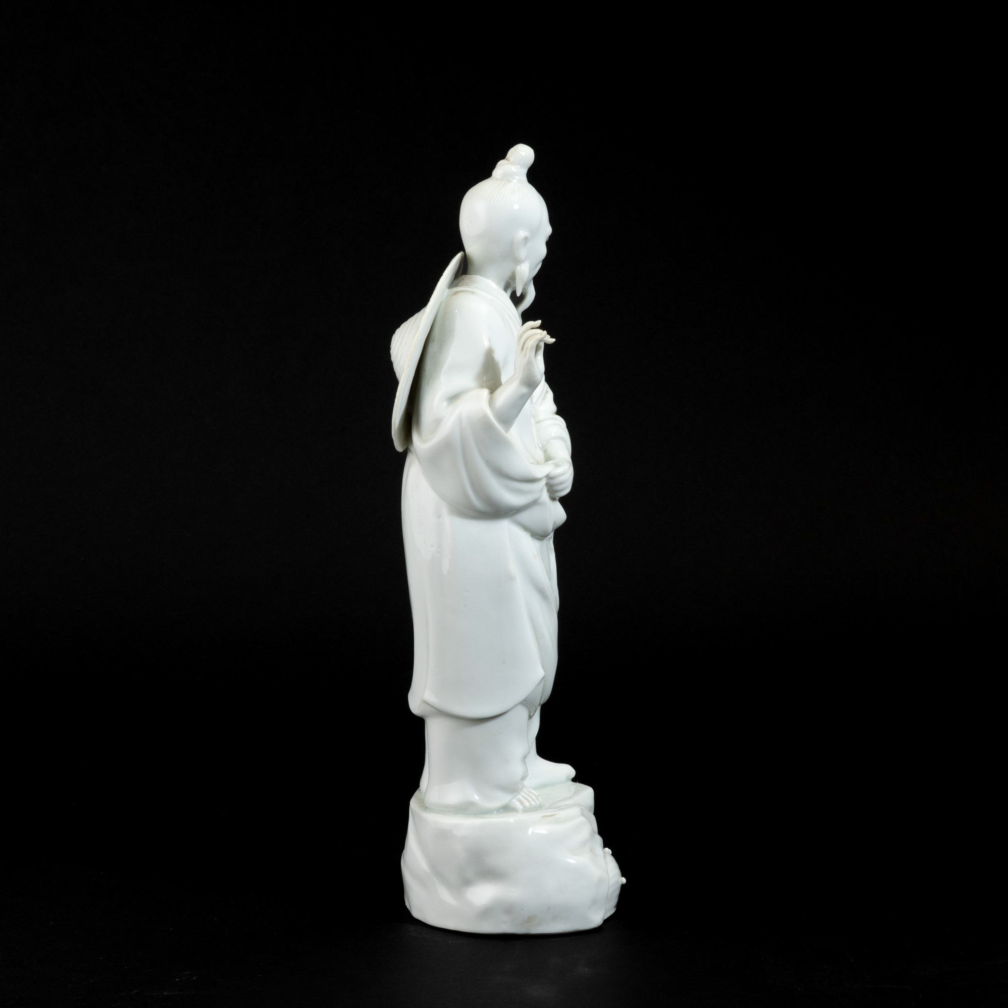Figura di pescatore, Blanc de Chine, porcellana, Cina, XX secolo