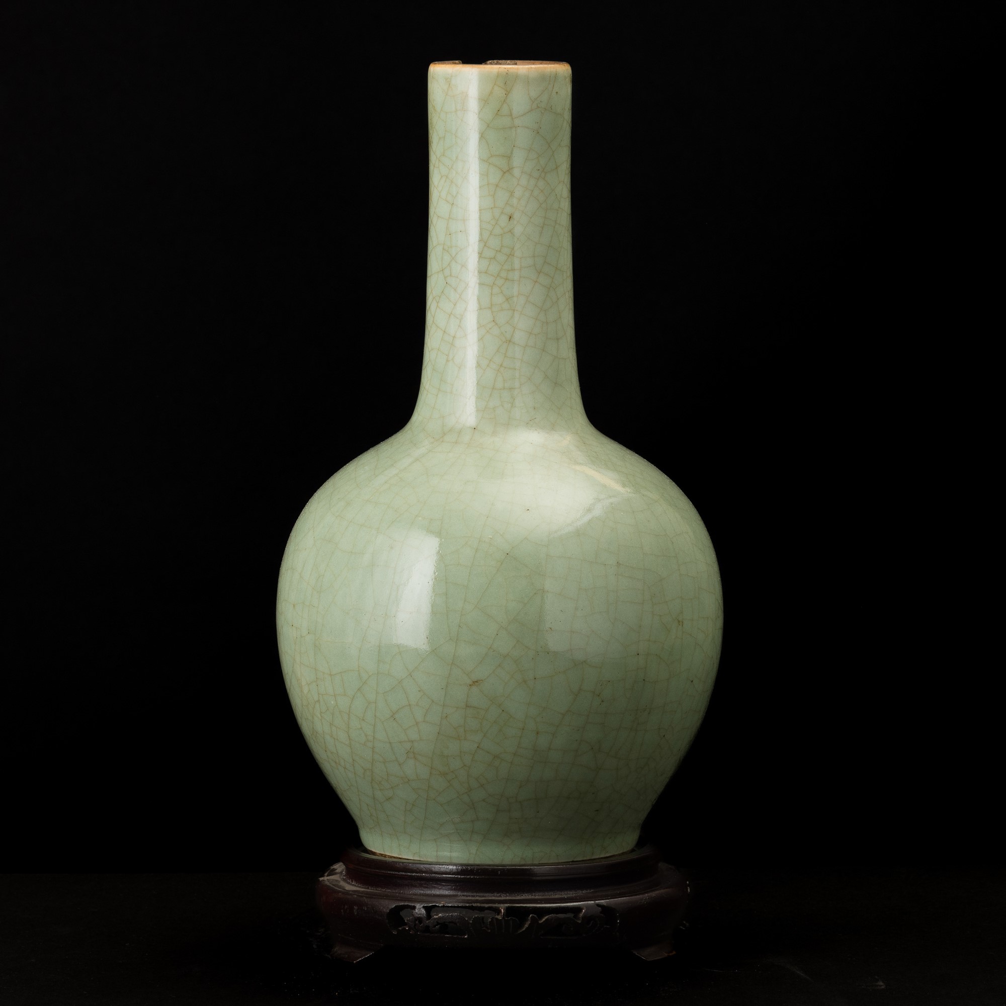 Vaso in porcellana craquelé, Cina, XX secolo