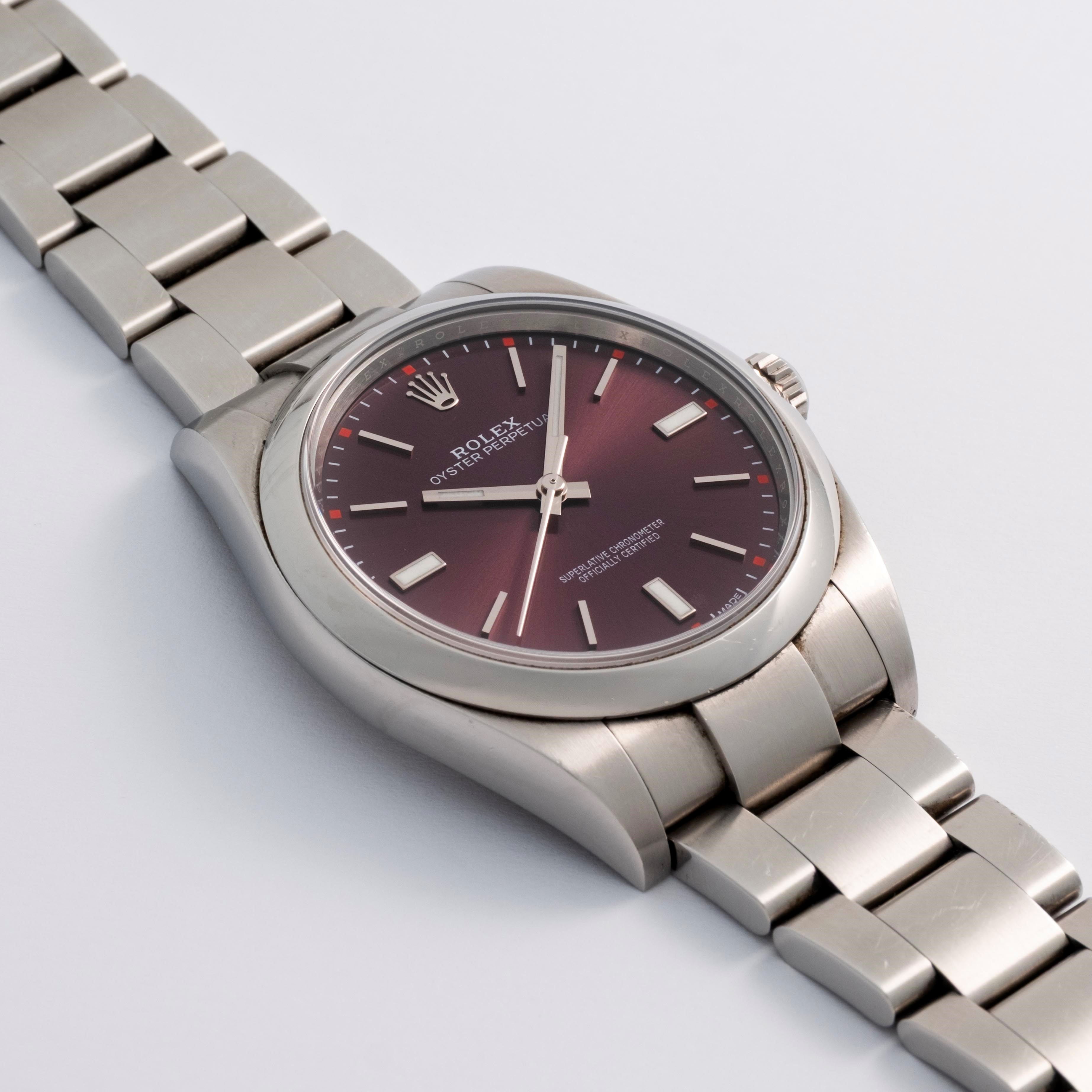 Rolex - Oyster Perpetual 114300 in acciaio, quadrante vinaccia Soleil