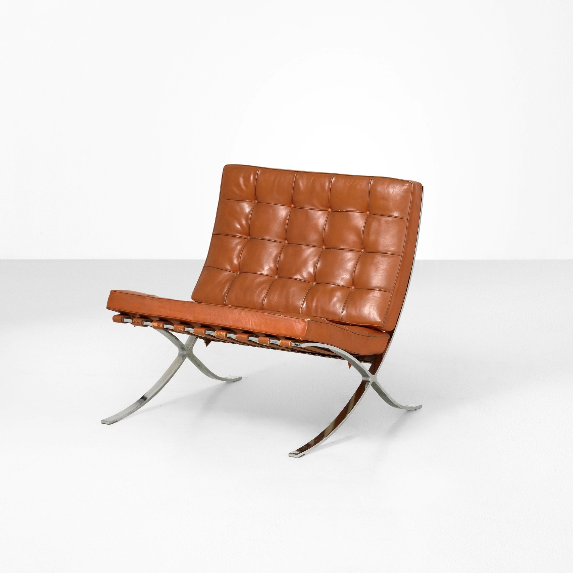 Ludwig Mies Van Der Rohe - Poltrona mod. MR90 “Barcelona”, struttura in acciaio e rivestimenti in...