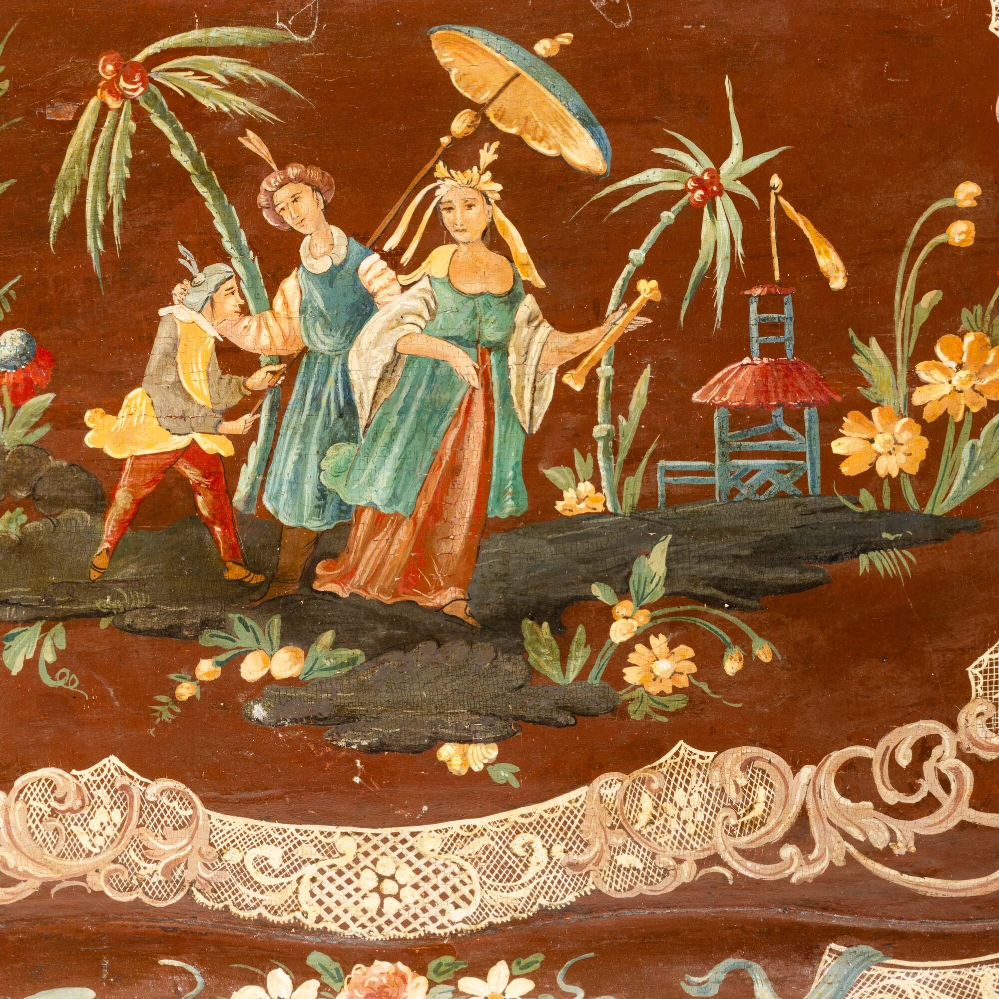 Grande vassoio laccato e dipinto. Venezia, XVIII secolo