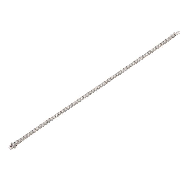 Diamond and gold line bracelet
