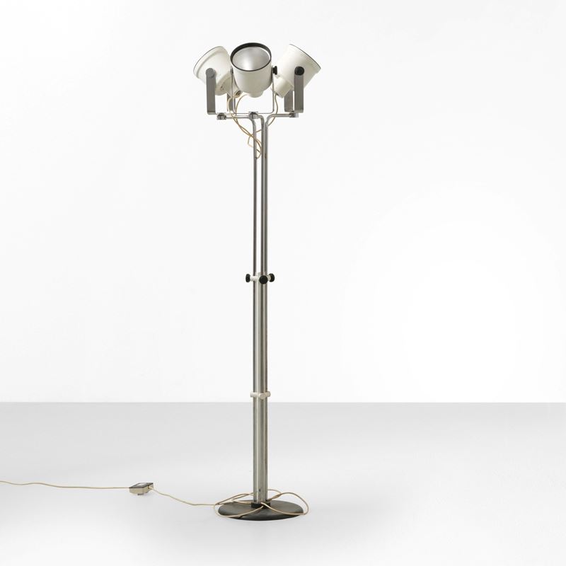 Pio Luigi Brusasco e Giovanni Torretta : Lampada da terra orientabile mod. P433  - Asta Design Lab - Cambi Casa d'Aste