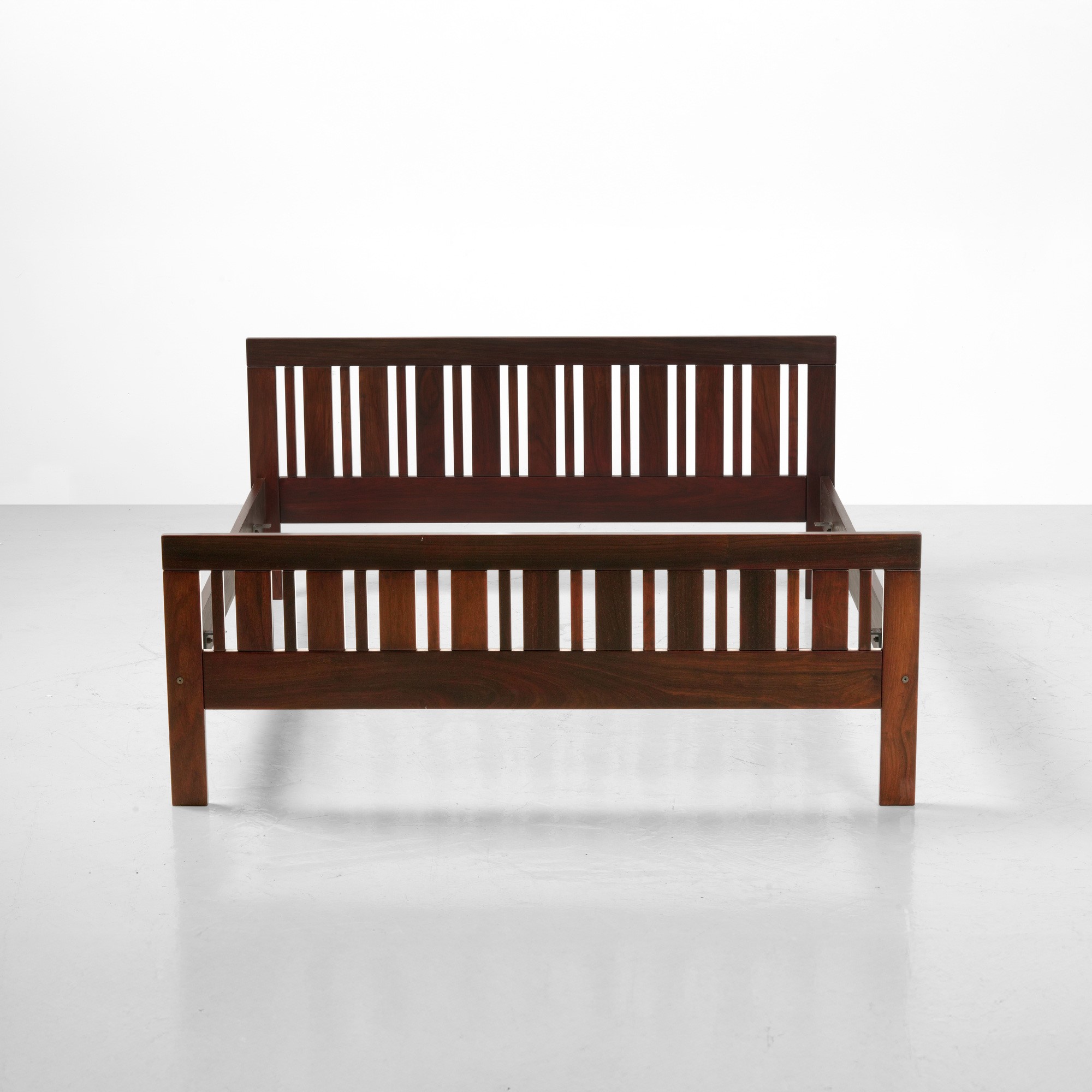 Ettore Sottsass - Letto mod. Califfo