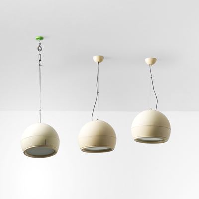 Tre lampade a sospensione mod. Pallade
