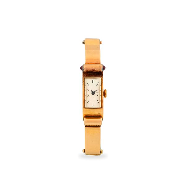 Elegante orologio Art Decò di forma in oro rosa 18k con bracciale integrato, quadrante argentè, circa 1938