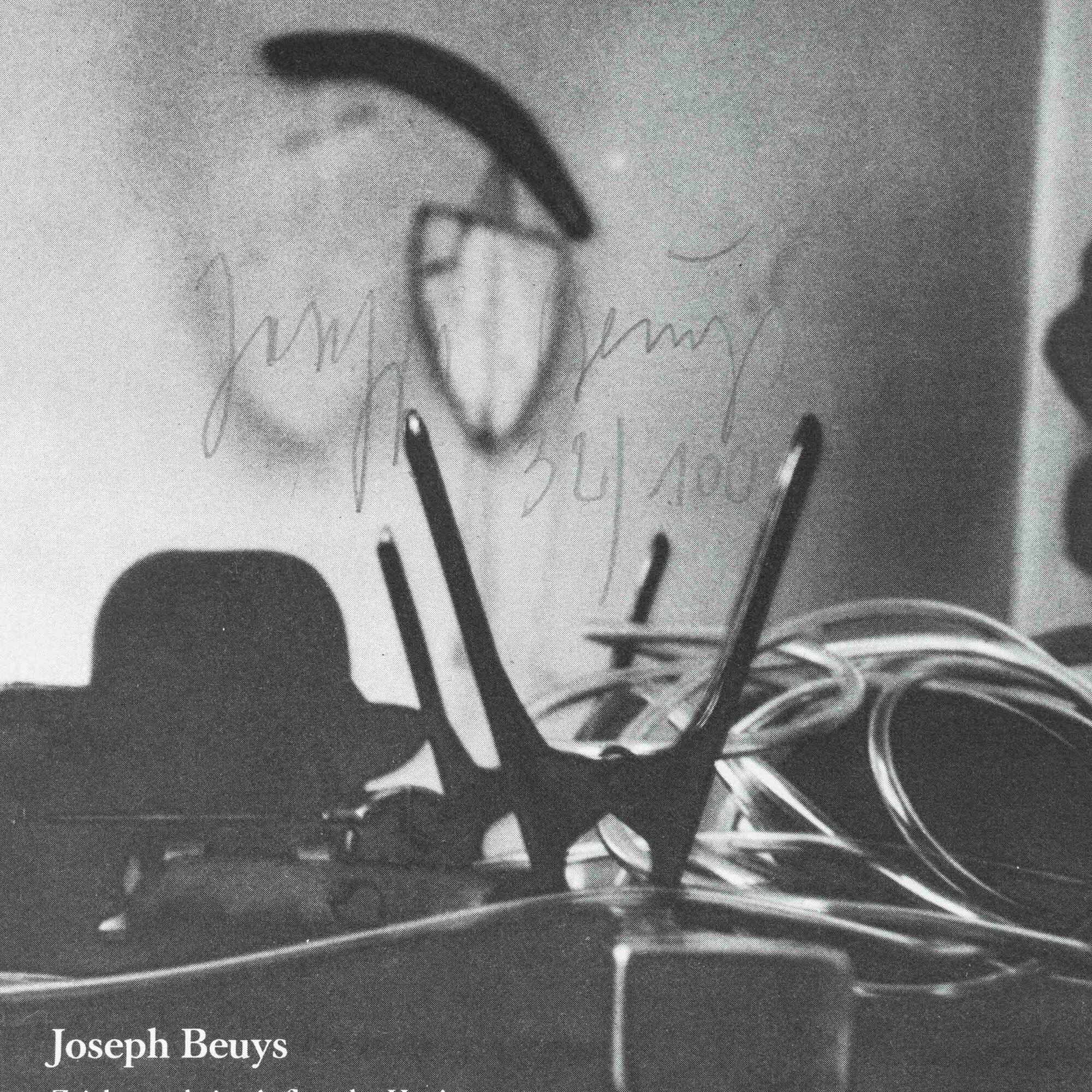 Joseph Beuys - Honigpumpe