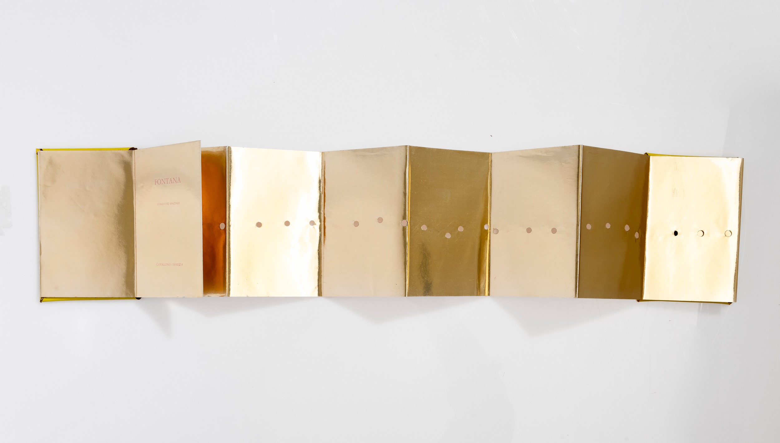 Lucio Fontana - Concetto spaziale (es. non numerato), incisione su carta
