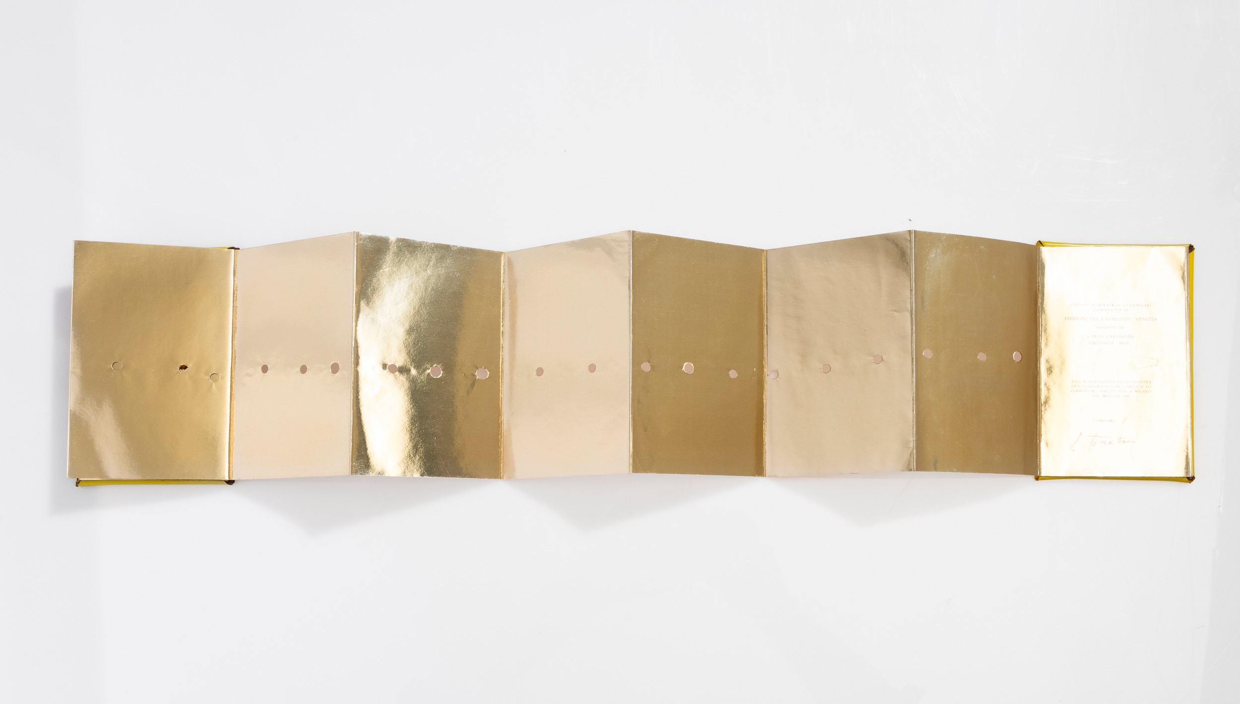 Lucio Fontana - Concetto spaziale (es. non numerato), incisione su carta