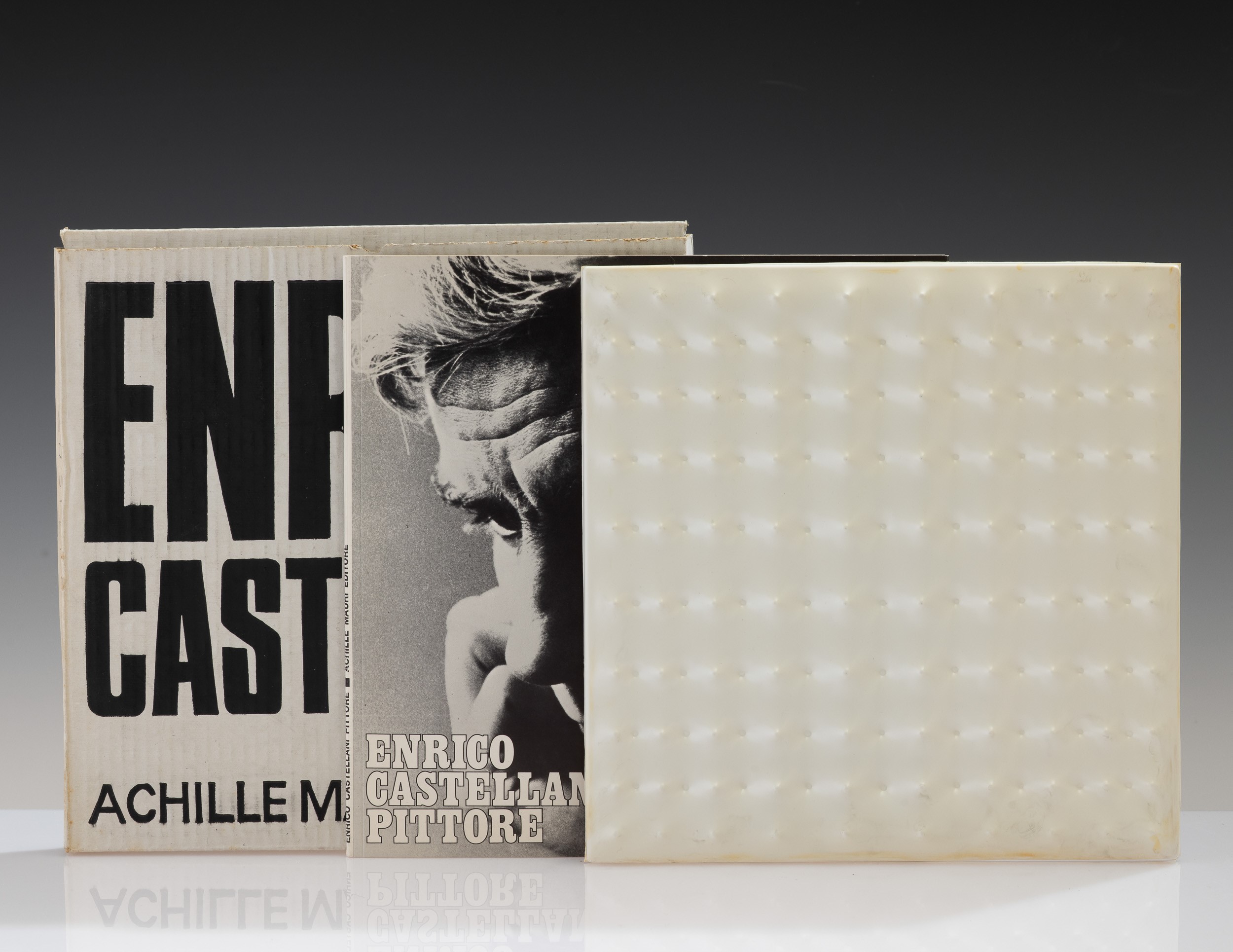 Enrico Castellani - Enrico, Multiplo in PVC di Estroflessione