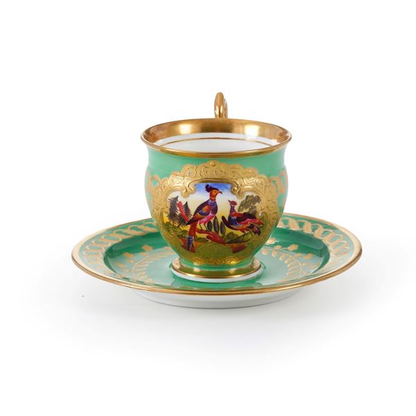 Una tazza e un piattino, XX secolo.