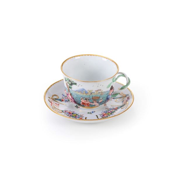 Una tazza e un piattino. Doccia, Manifattura Ginori, XVIII e XIX secolo.
