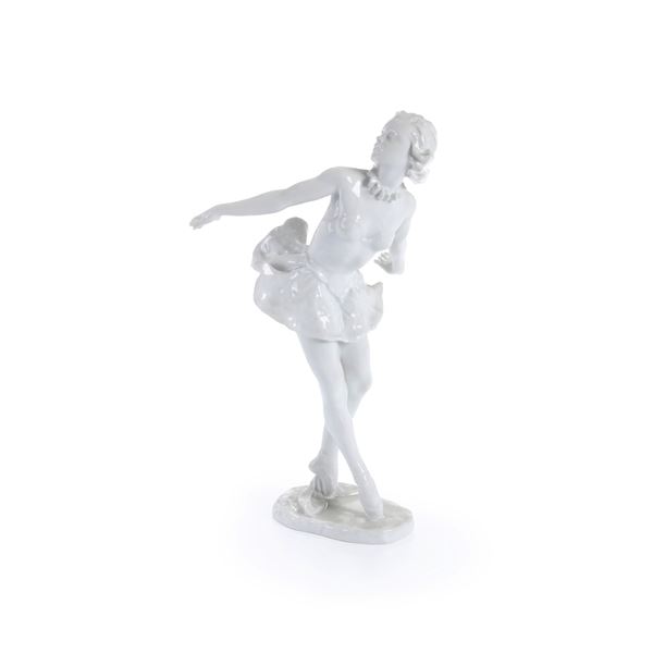 Figurina della ballerina "Marianna Simson". Germania, Manifattura Rosenthal, verso il 1950. Modello di Lore Friedrich-Gronau, 1941.