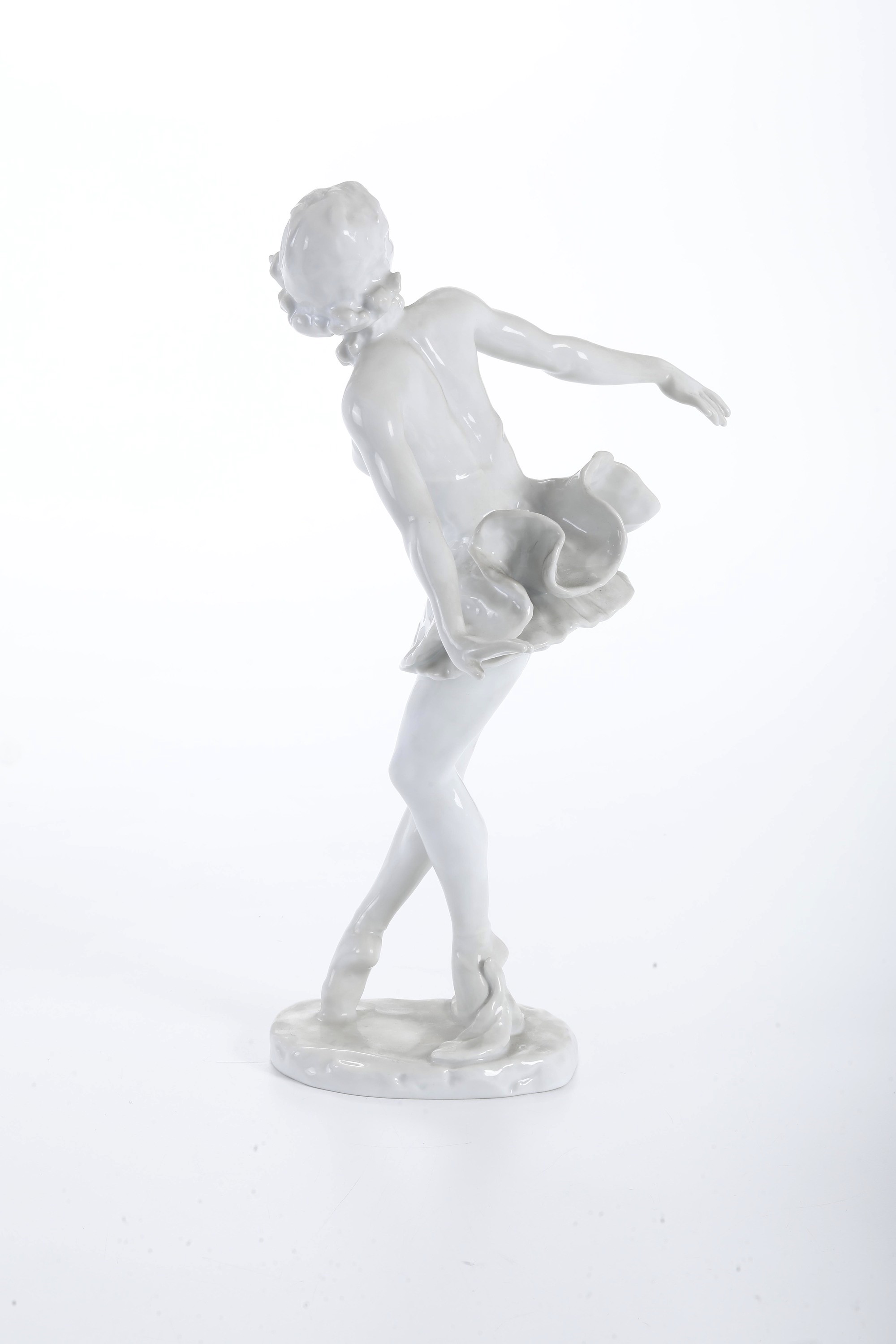 Lore Friedrich-Gronau, Figurina della ballerina “Marianna Simson” in porcellana
