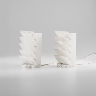 Italia, Due lampade da tavolo in alabastro (stile art déco/art nouveau), c. 1970
