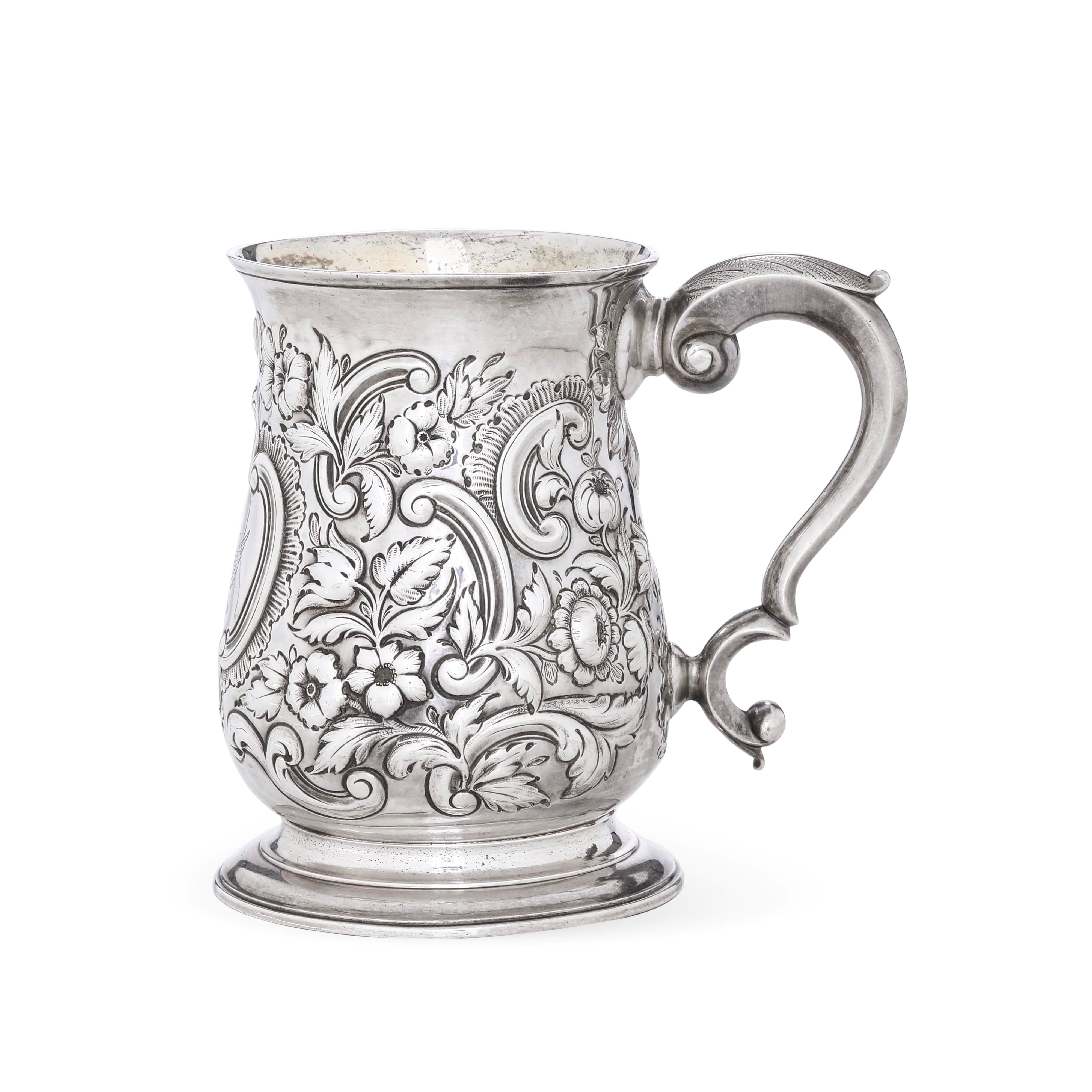 Fuller White, Mug con decorazioni floreali e aquila bicipite (Londra, 1761)