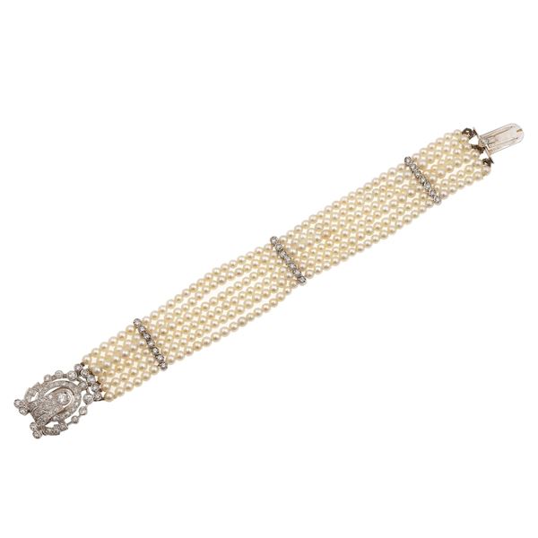 Cultured pearl, diamond and gold bracelet