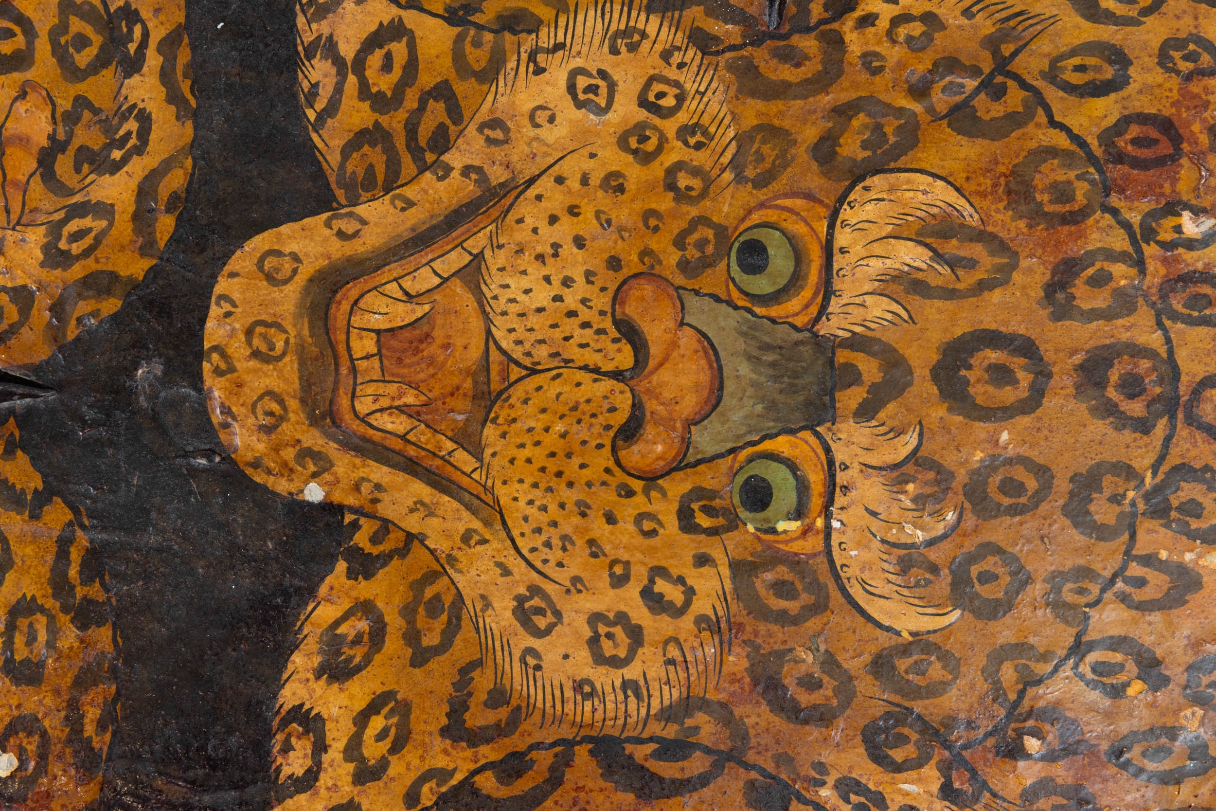 Baule in legno raffigurante leopardi, Tibet, XIX secolo