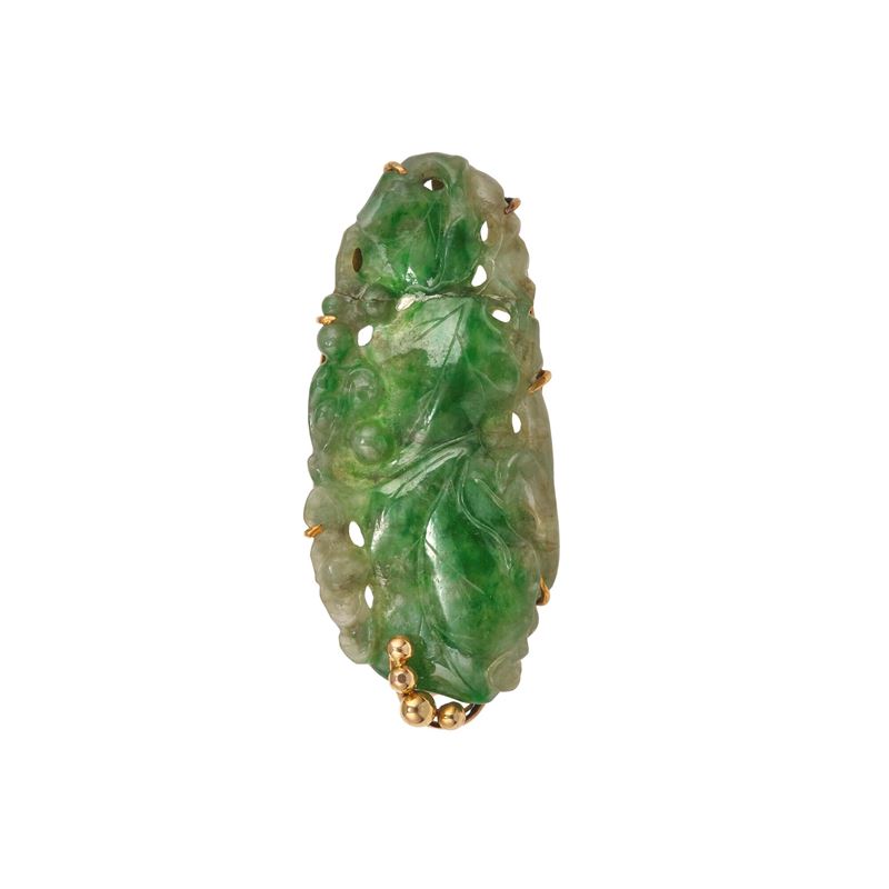 Jadeite and gold brooch  - Auction Fine Jewellery - Cambi Casa d'Aste