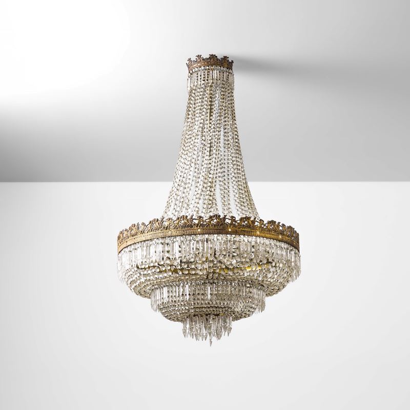 Lampadario in bronzo dorato e cristalli. XIX-XX secolo  - Asta Dimore Italiane - Cambi Casa d'Aste