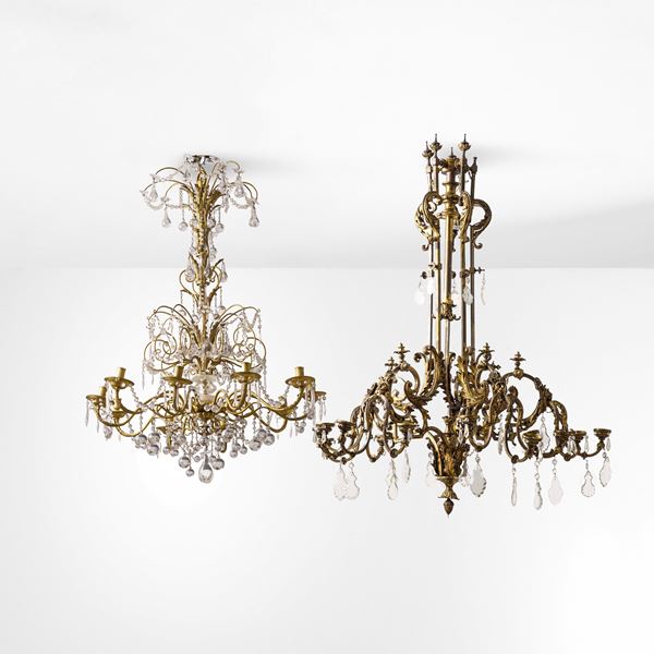 Lampadario in bronzo dorato.