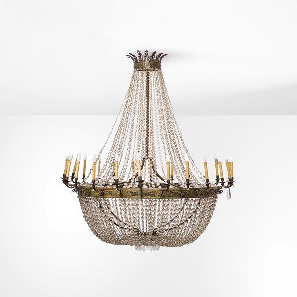 Grande lampadario in stile Impero. XIX-XX secolo