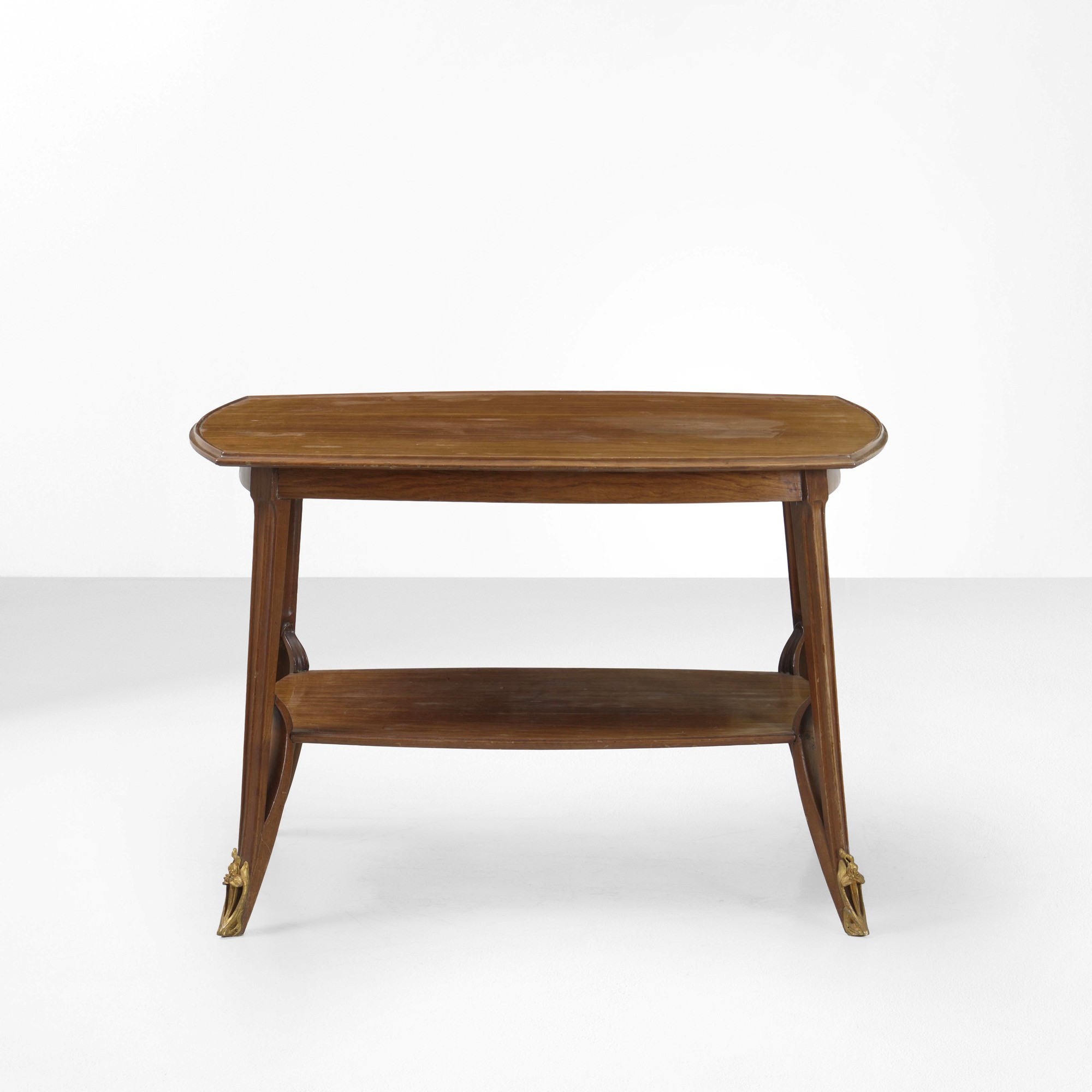 Louis Majorelle - Tavolo da tè in legno con puntali in bronzo dorato