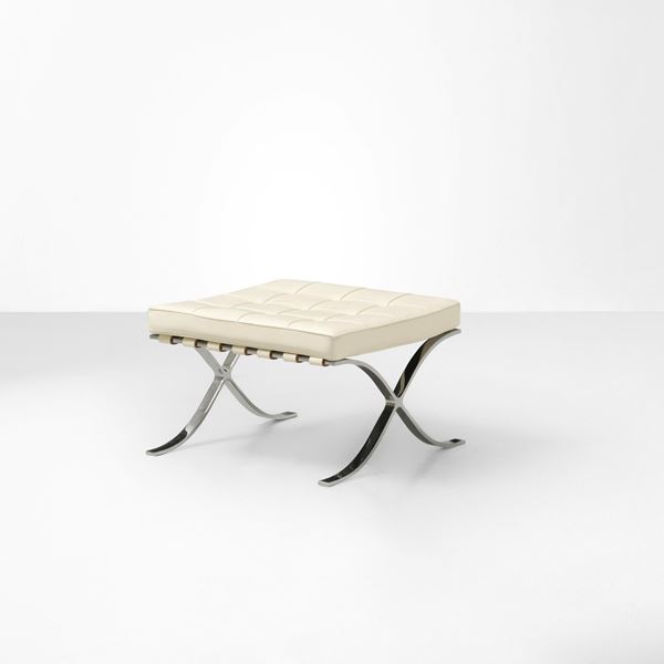 Ludwig Mies Van Der Rohe - Sgabello poggiapiedi mod. Barcelona