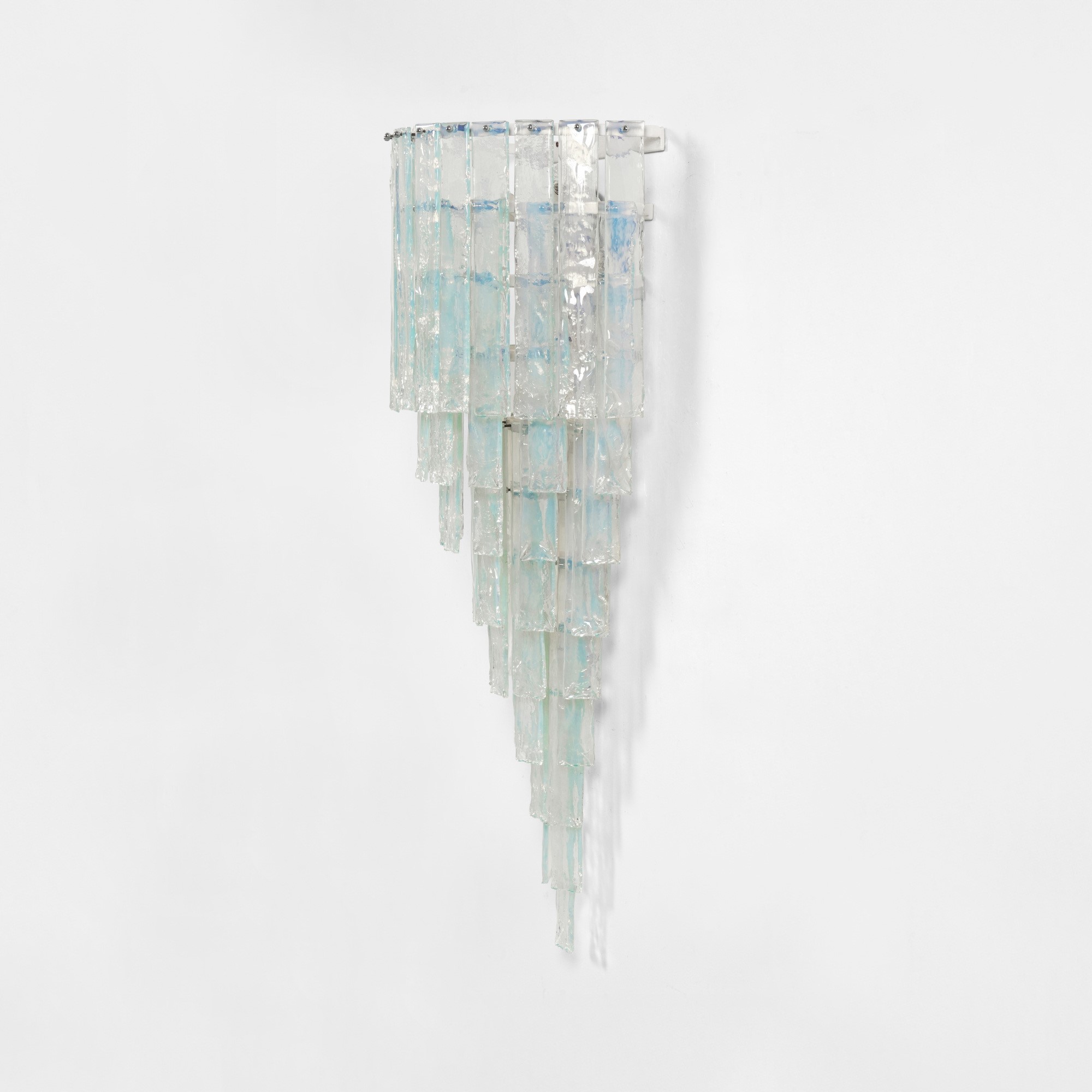 Carlo Nason - Grande lampada da parete con diffusori in vetro di Murano iridescente