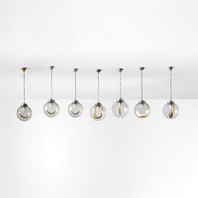 Sette lampade a sospensione