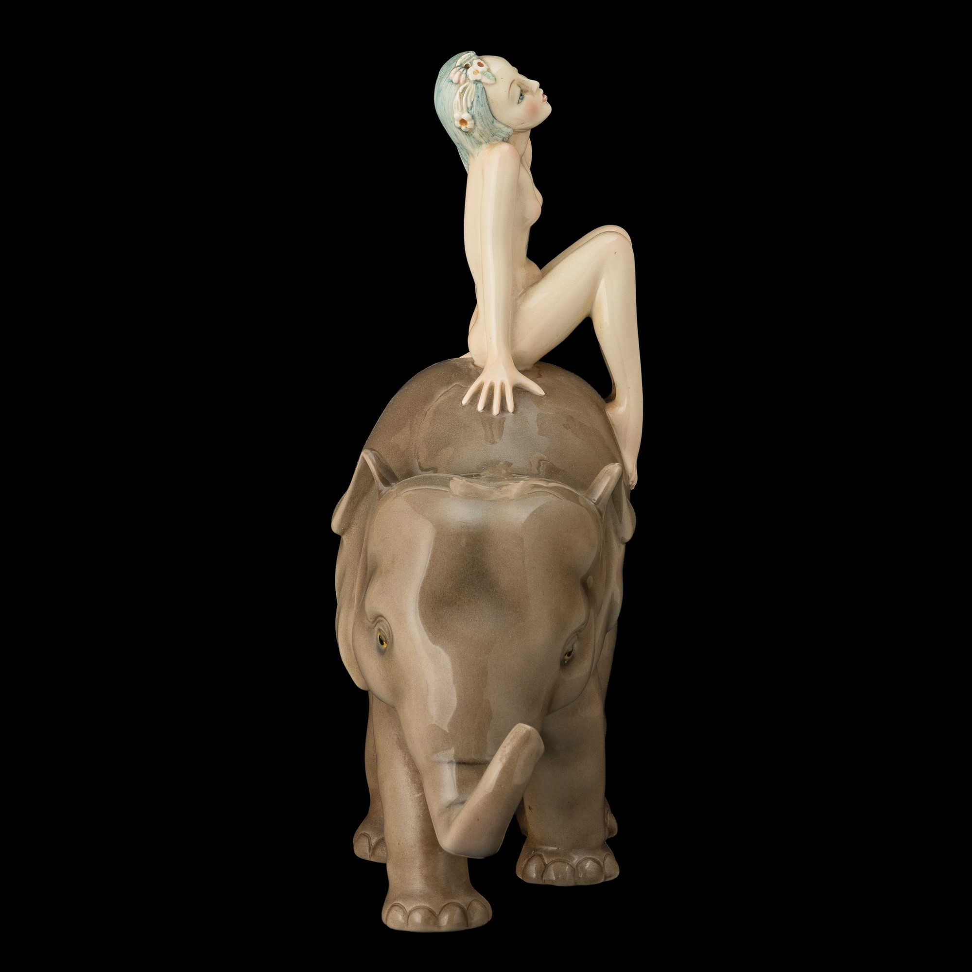 Helen König Scavini - Nudino di donna su elefante in terraglia policroma (Torino, Lenci, circa 19...