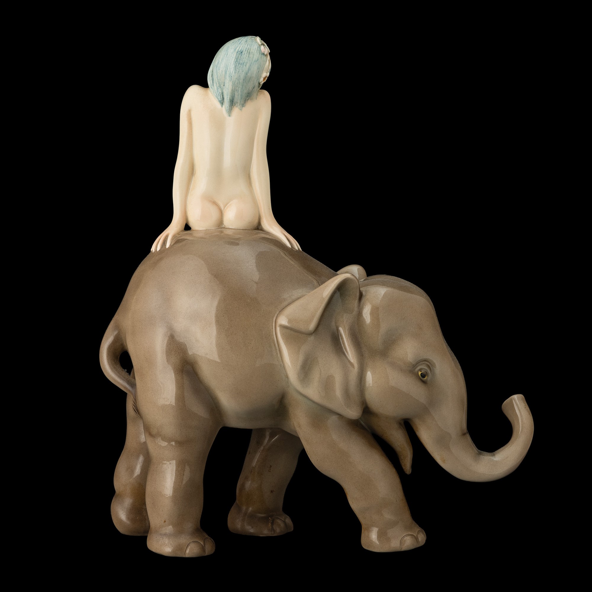 Helen König Scavini - Nudino di donna su elefante in terraglia policroma (Torino, Lenci, circa 19...