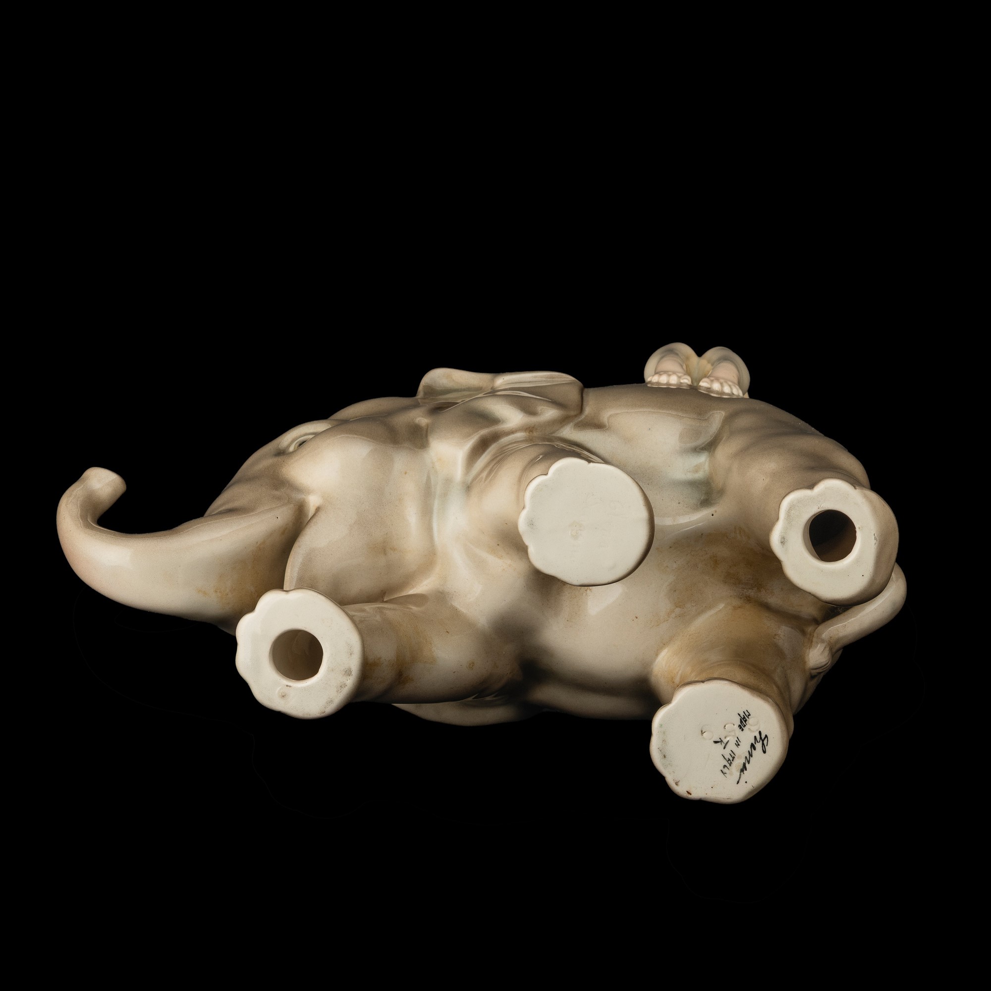 Helen König Scavini - Nudino di donna su elefante in terraglia policroma (Torino, Lenci, circa 19...