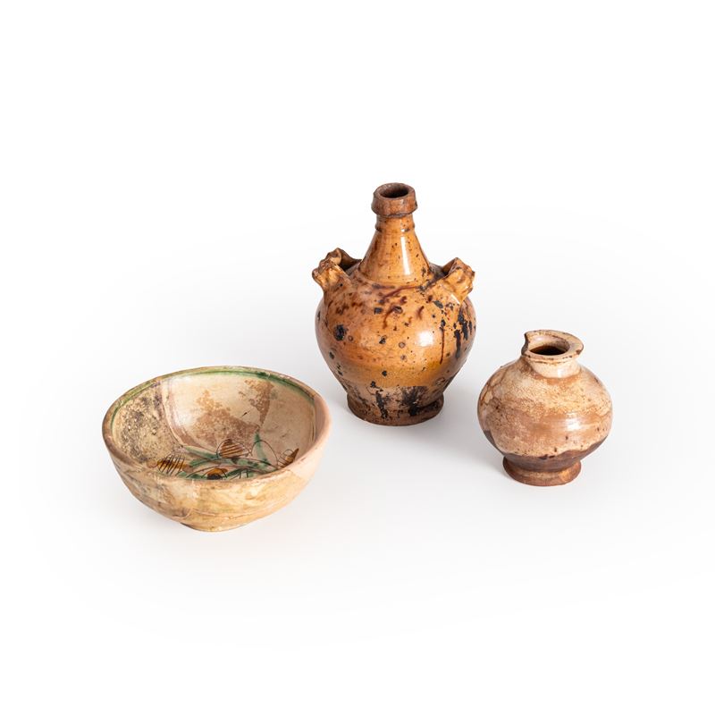 Ciotola, fiasca e vasetto. Italia settentrionale, XV-XVIII secolo.  - Auction TIME Italian Mansions - Cambi Casa d'Aste