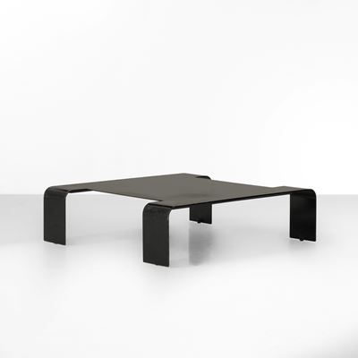 Tavolo basso in metallo laccato (produzione italiana, ca. 1970)