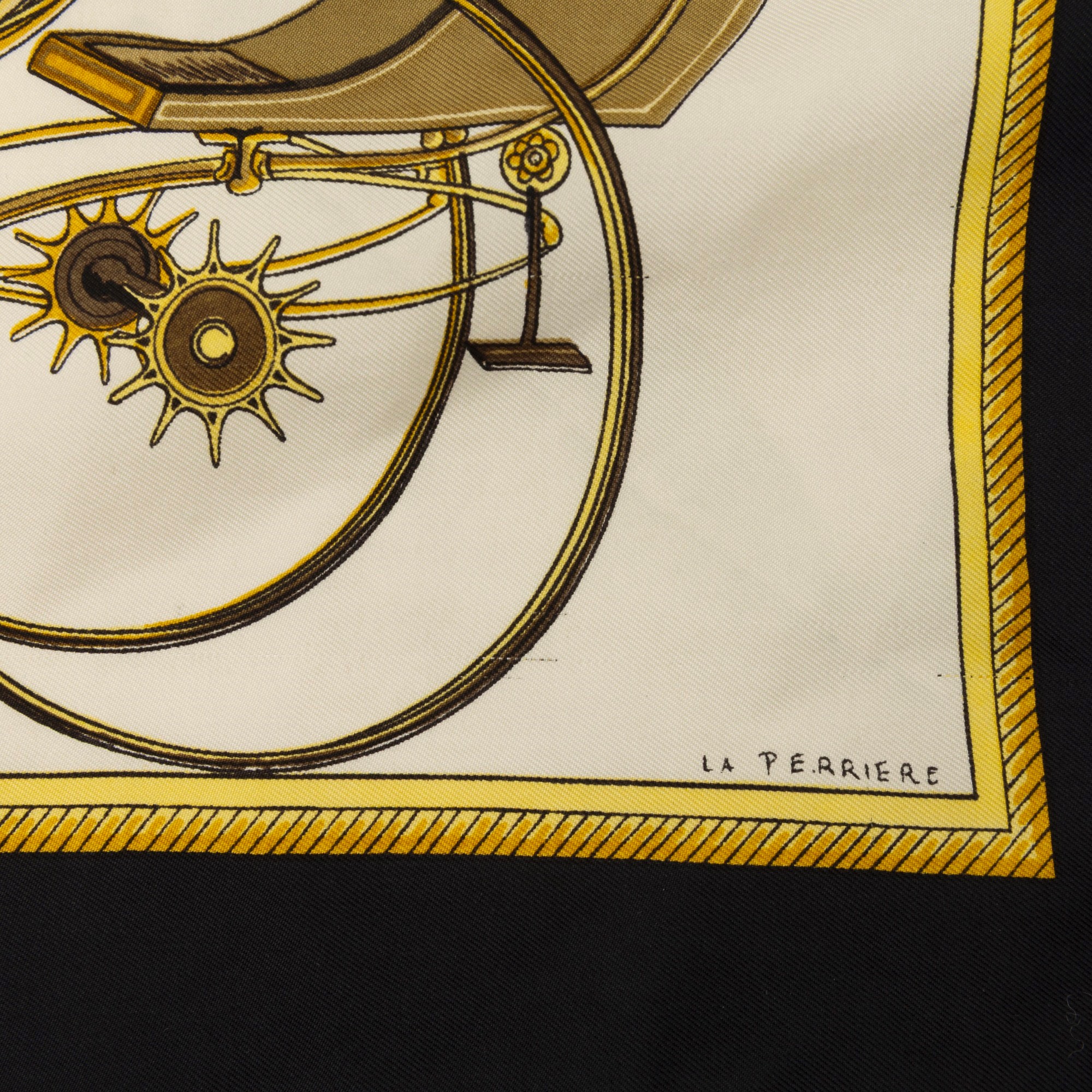 Foulard "Les Voitures à Transformation"