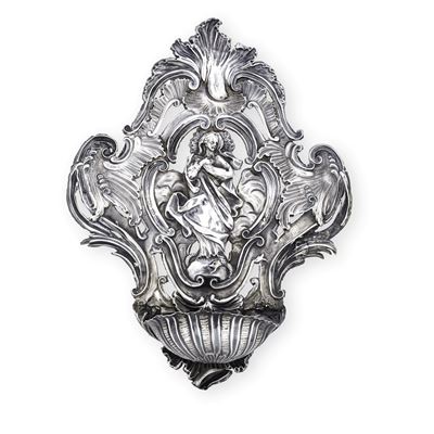 Acquasantiera con Vergine Immacolata, argento fuso sbalzato e traforato, Genova (marchio "Torrett...