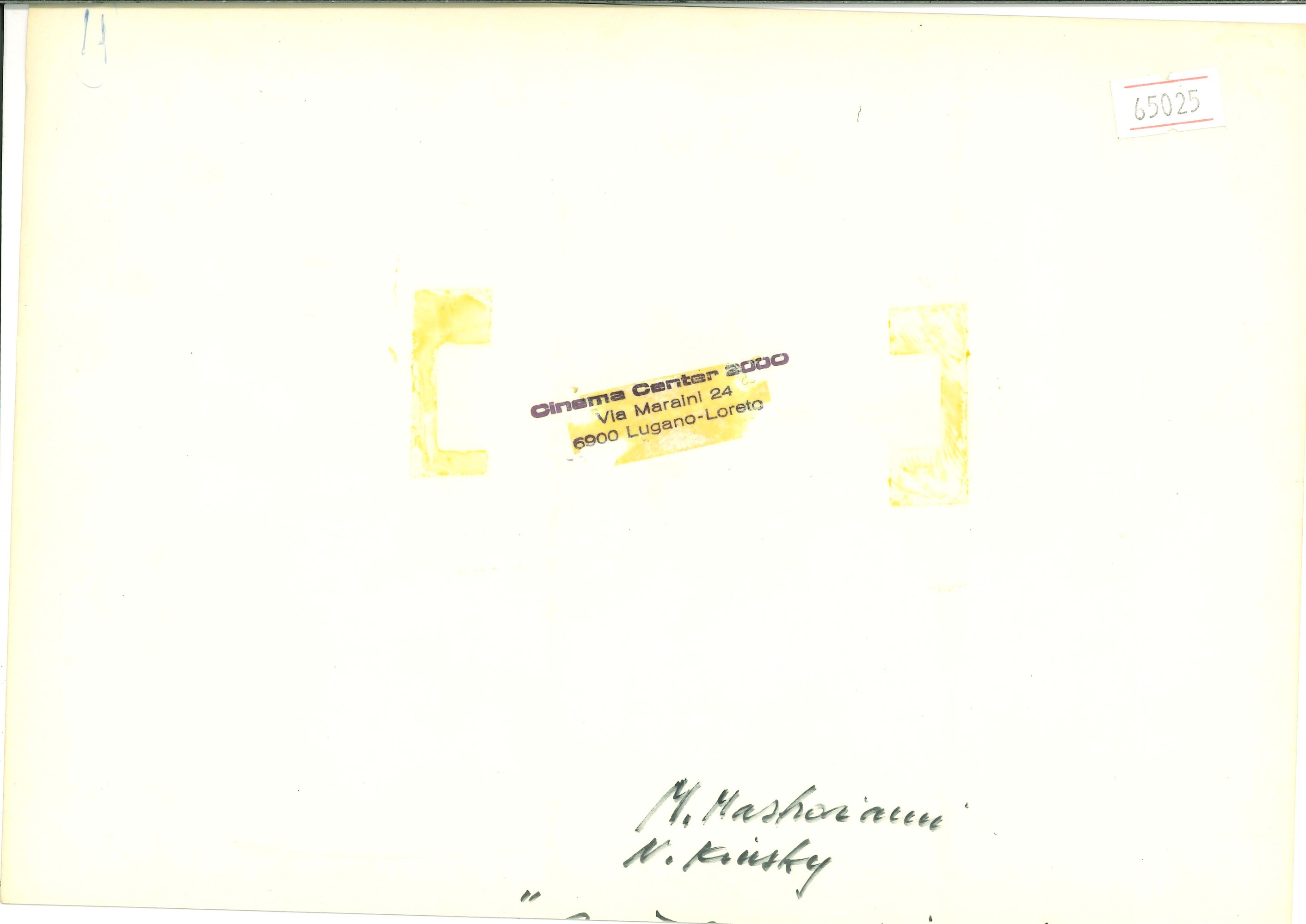 Lotto di quattro fotografie di cinema d’autore Jacques Dutronc e Ottavia Piccolo in "Mado"; Il re...