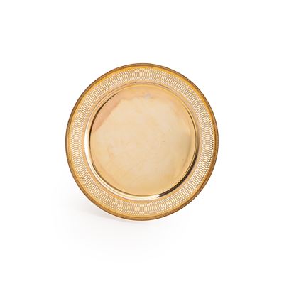 Mario Piffarerio, Piatto in argento fuso sagomato, dorato e traforato (argenteria milanese del XX...