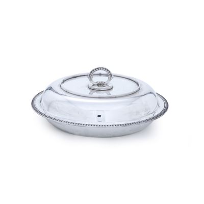Legumiera, argento fuso e sagomato (argenteria italiana del XX secolo)