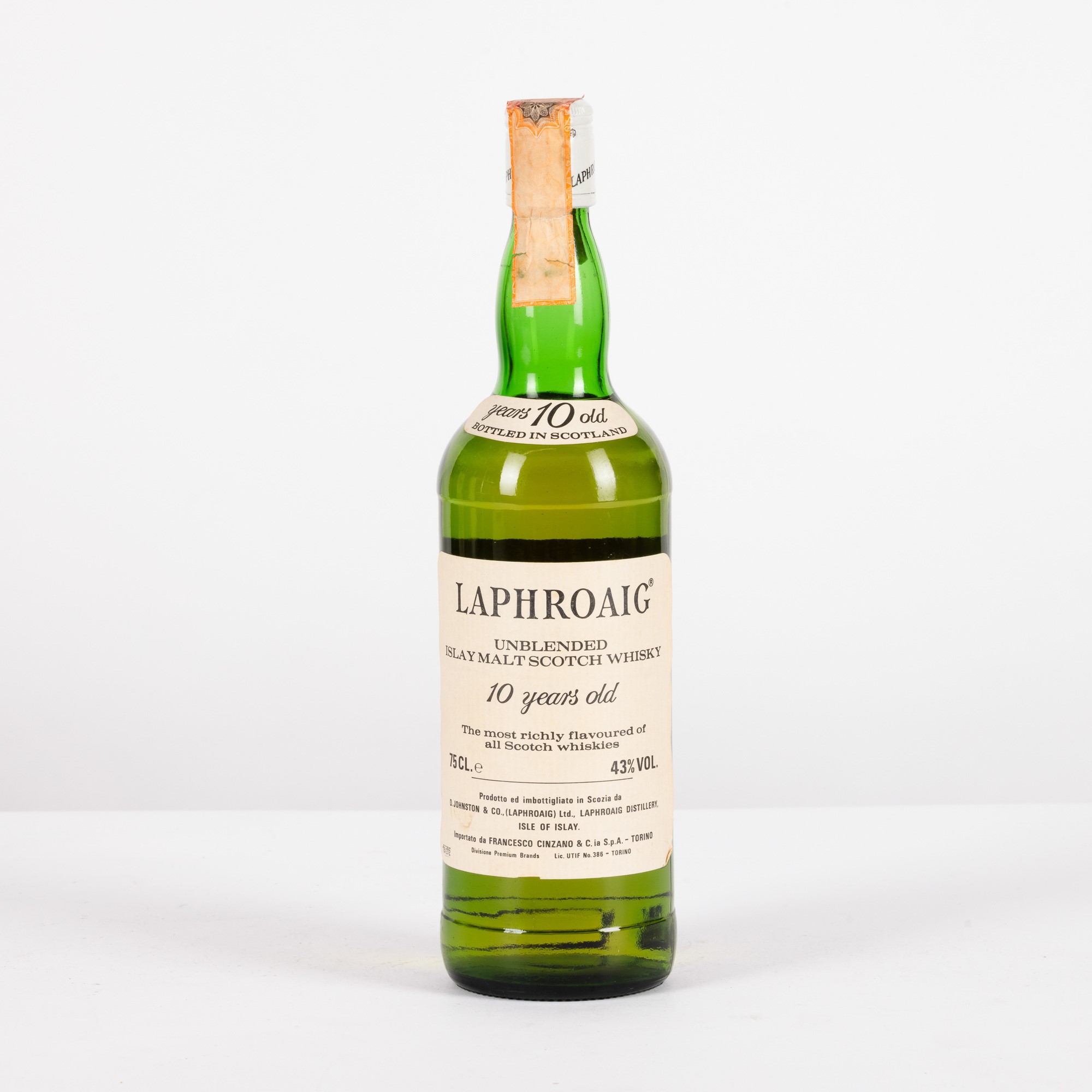 Laphroaig 10 Years, Unblended Islay Malt Whisky