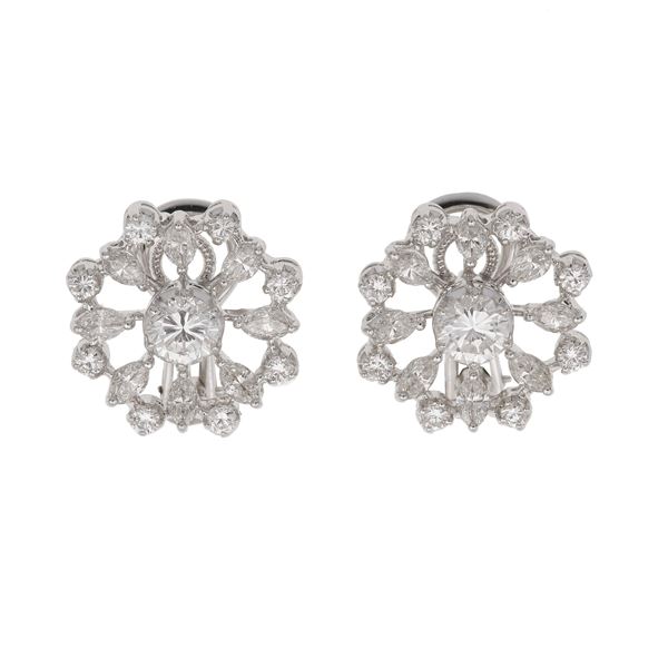 Pair of diamond and gold earrings